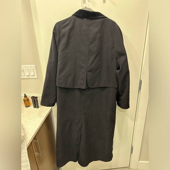 Trench coat - Picture 2 of 3